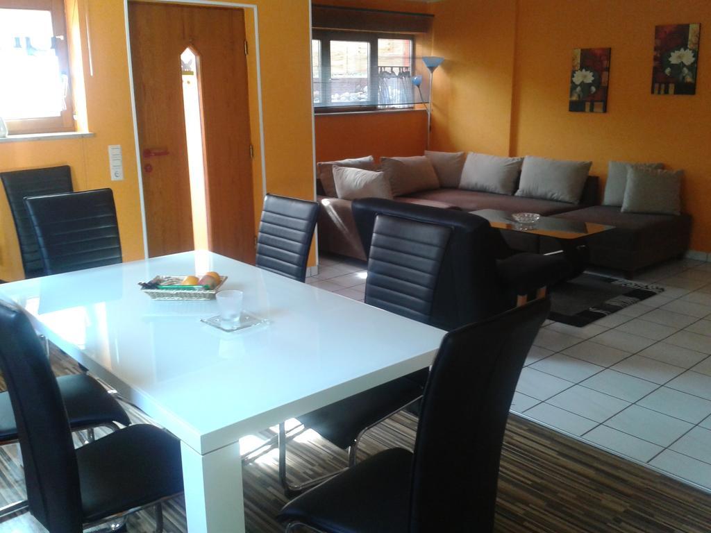 Ferienwohnung Weiss Руст Стая снимка